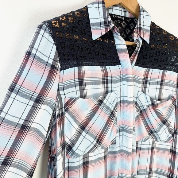 Express Womens Plaid Crochet Button Front Up Shirt XS Split Back Long Sleeve Top - Picture 3 of 5